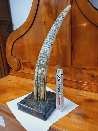 Grosse skulptur mit höhe - skulptur,