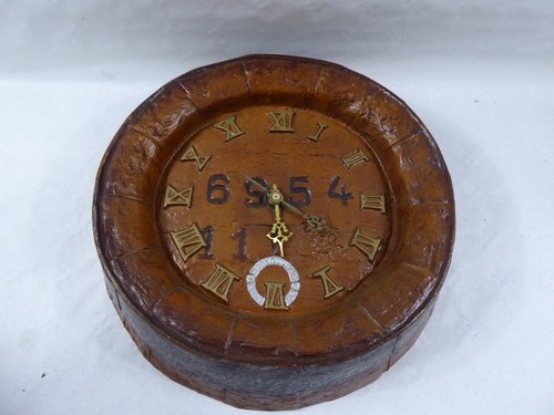 Ddr wanduhr fass nachbildung - ddr,